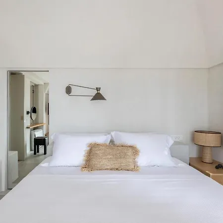 Serra Exclusive Willa