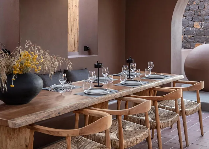 Serra Exclusive * Akrotírion